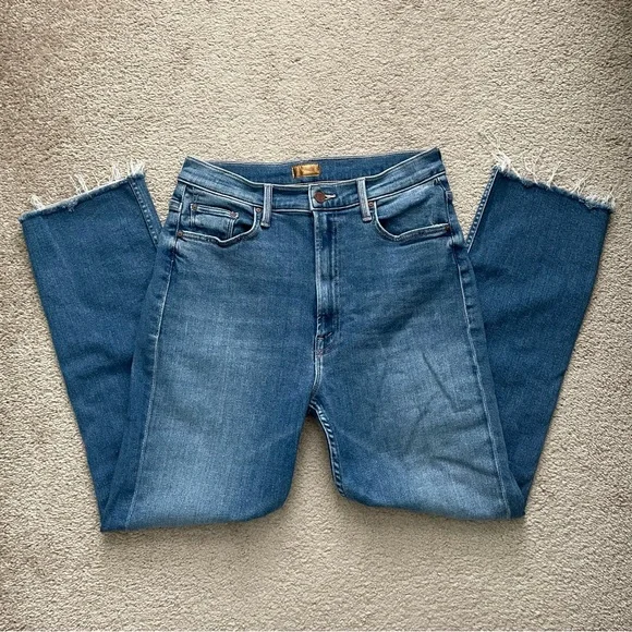 MOTHER High Waisted Rider Ankle Fray Size 30